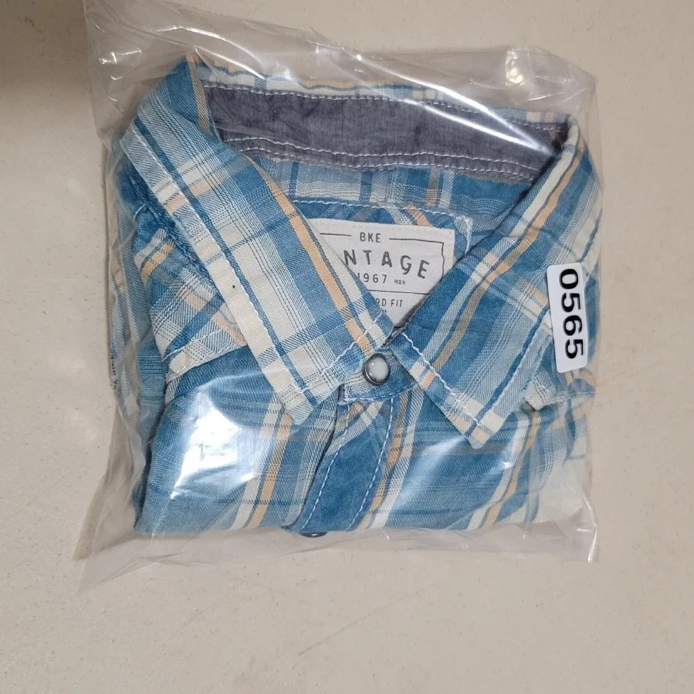 BKE Mens Pearl Snap Shirt Large Blue Plaid Western Rockabilly Vintage